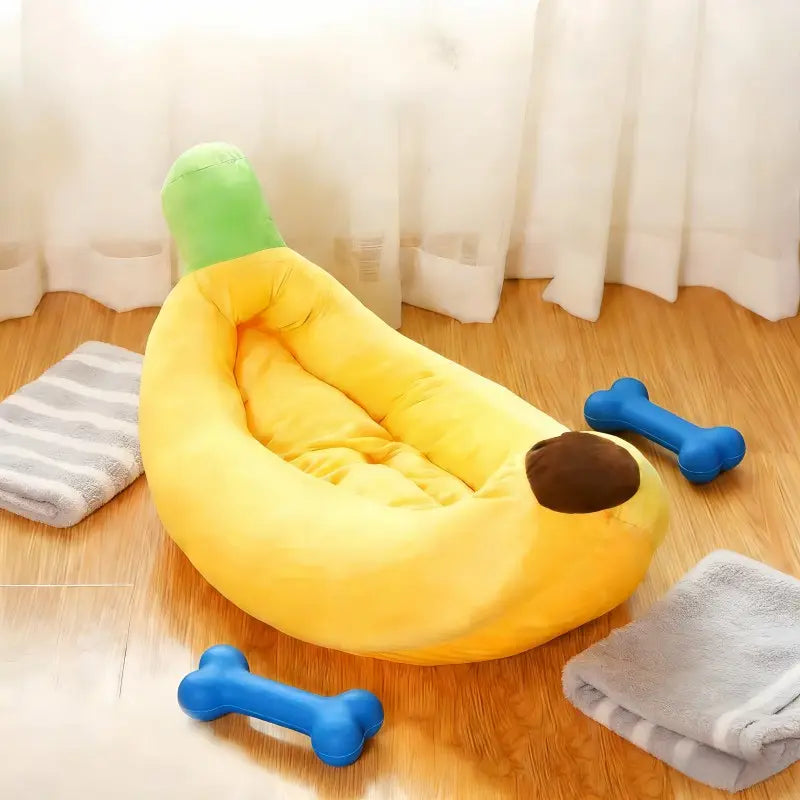 Banana Boat Pet Bed,  Detachable and Washable, Suitable for Small/Medium Cats/Dogs, Comfortable and Soft